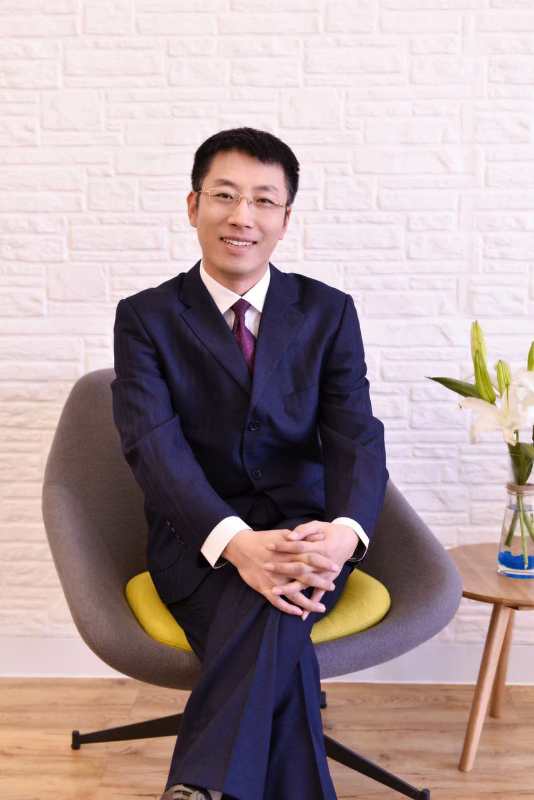 张宏3.jpg